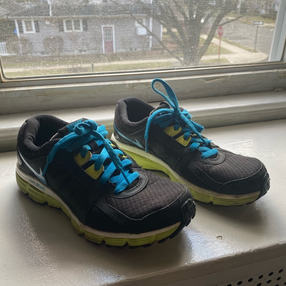Nike Athletic Running Sneakers